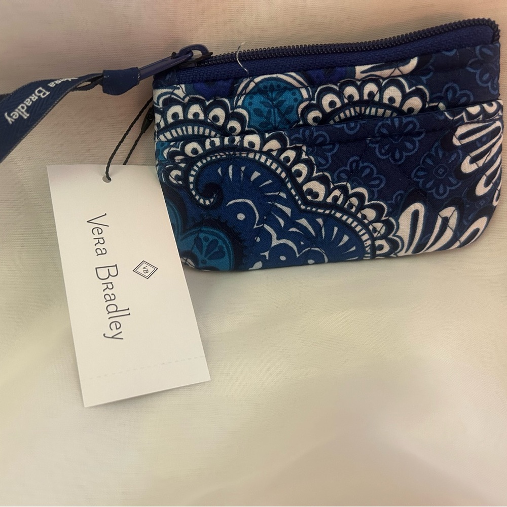 Vera Bradley Coin or Card Purse in style: Blue Tapestry